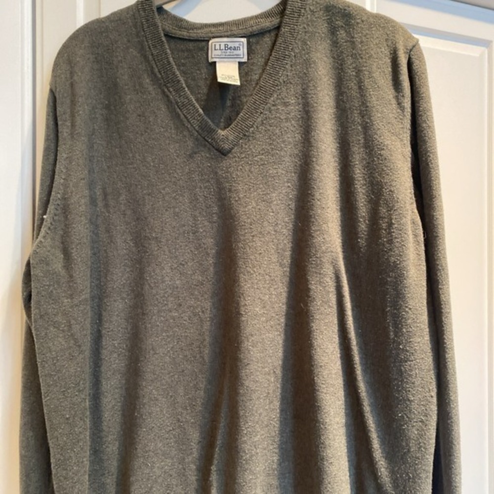 L.L. Bean Men's Green Pullover Sweater Large  ID 274603‎      260